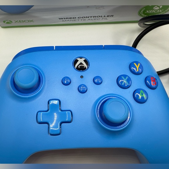 XBox Wired Controller Rumble Motors Impulse Triggers Blue PowerA New Open Box - Picture 3 of 6